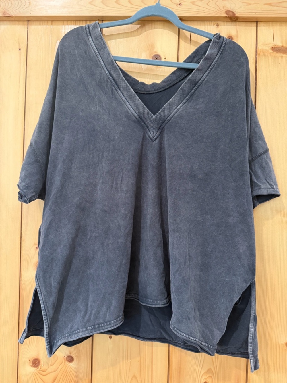 Women's Free People Movement Hot Shot Reversible V-Neck Oversized XS